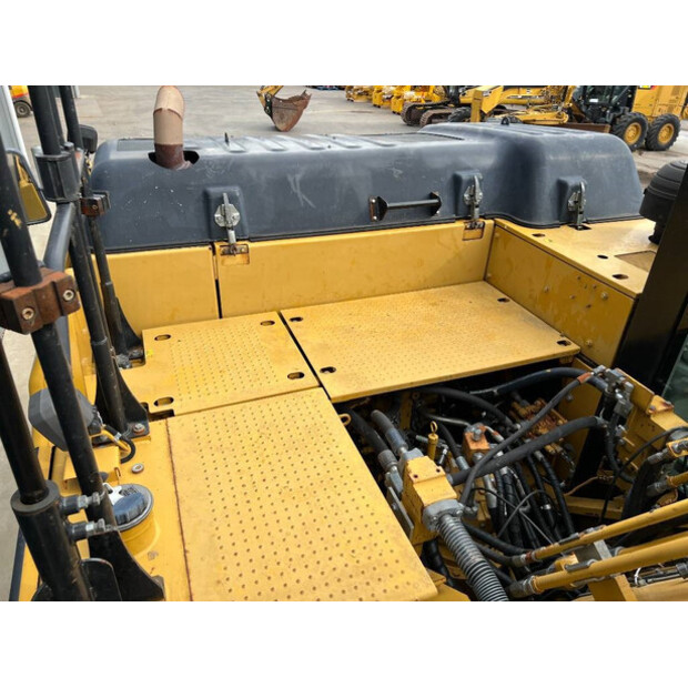 2011 كاتربيلر 329E L-43090838