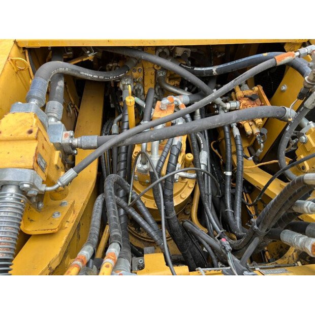 2011 كاتربيلر 329E L-43090839