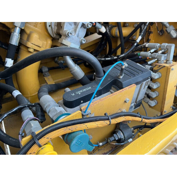 2011 كاتربيلر 329E L-43090848