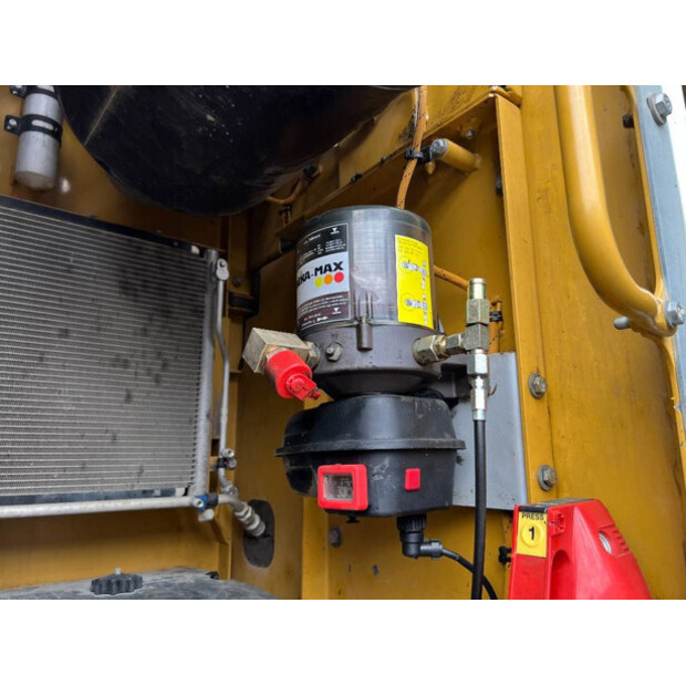 2011 كاتربيلر 329E L-43090852