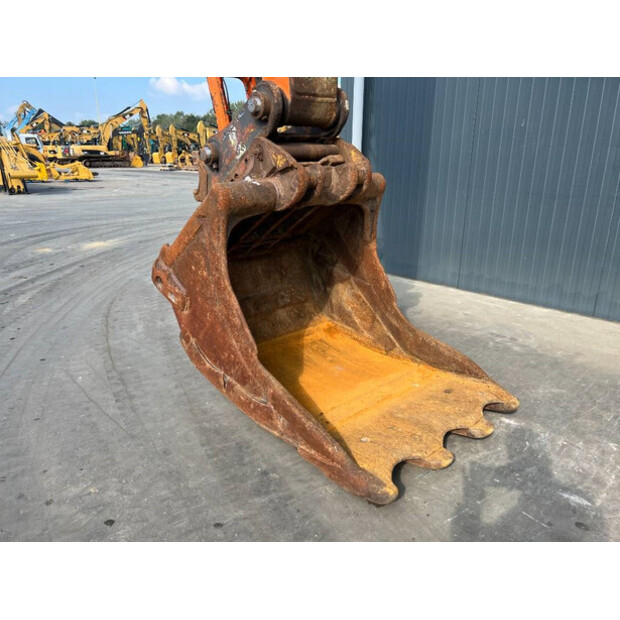 2012 Doosan DX235LCR-43090883