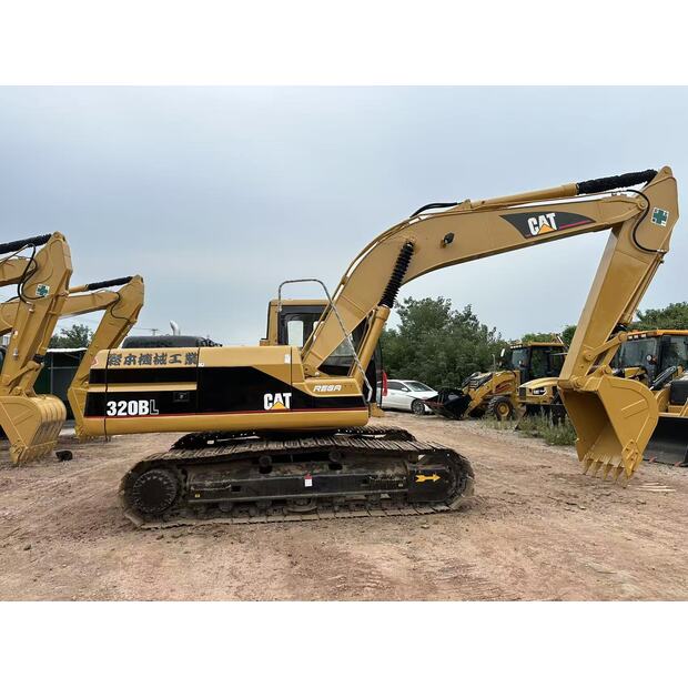 2015 Caterpillar 320BL-43094421