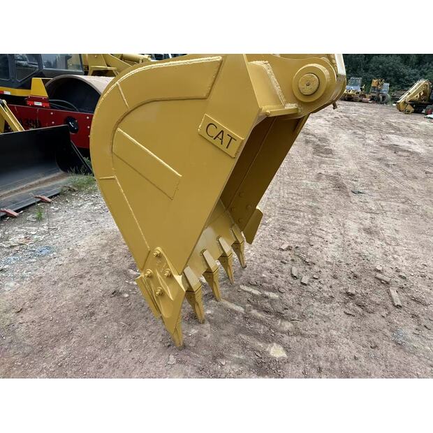 2015 Caterpillar 320BL-43094425