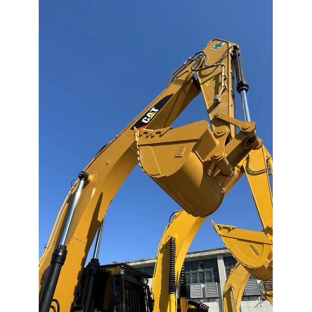 2024 كاتربيلر 336D2-43094444