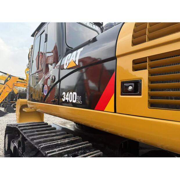 2024 Caterpillar 340D2L-43094500