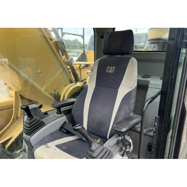 2020 كاتربيلر 349F-43094572