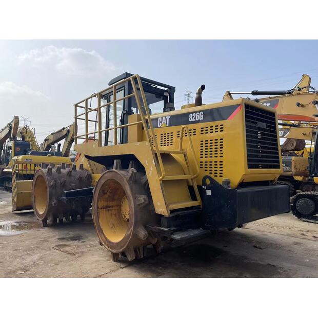 2019 Caterpillar 826-43094630