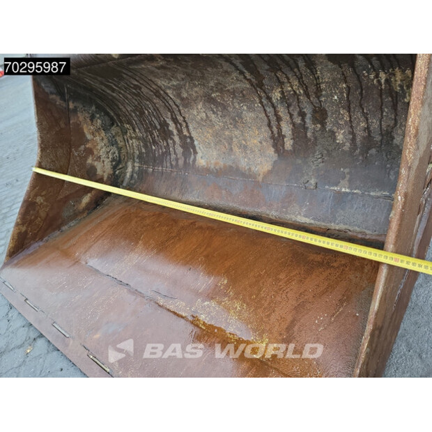 2016 ليبهير R922LC-43095223