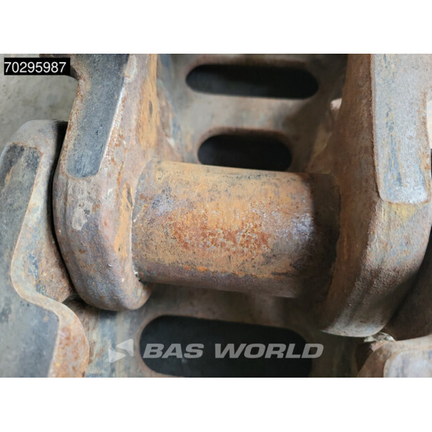 2016 ليبهير R922LC-43095226