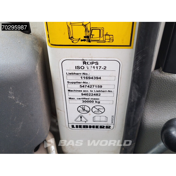 2016 ليبهير R922LC-43095239