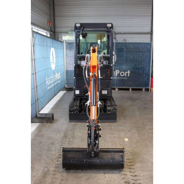 2025 Cougar XT-18U-43096126