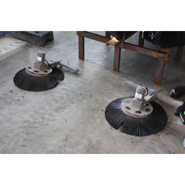 2025 أونبيكند D19-43096203