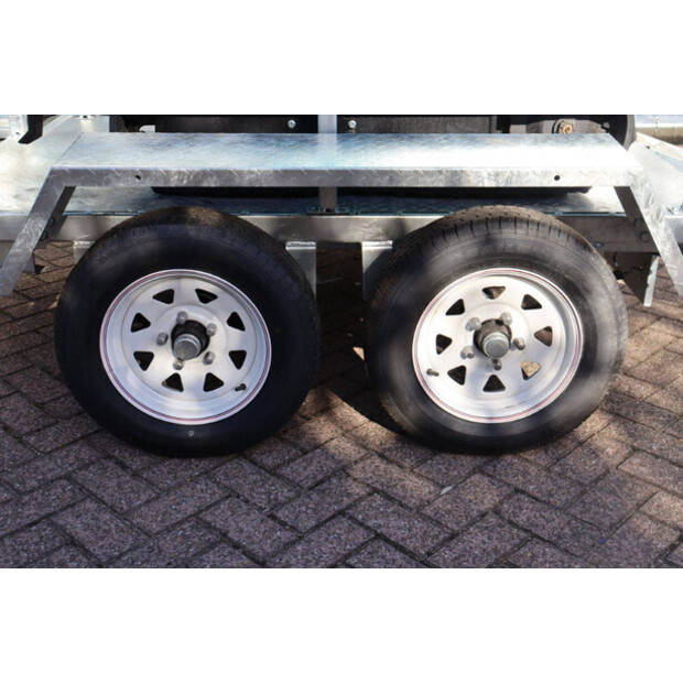 2025 Onbekend ZB20105-43096652