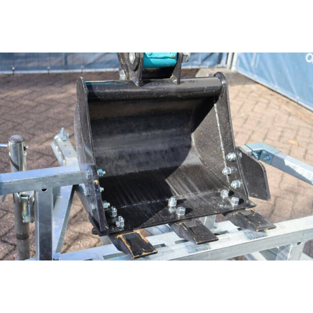 2025 Onbekend ZB20105-43096659