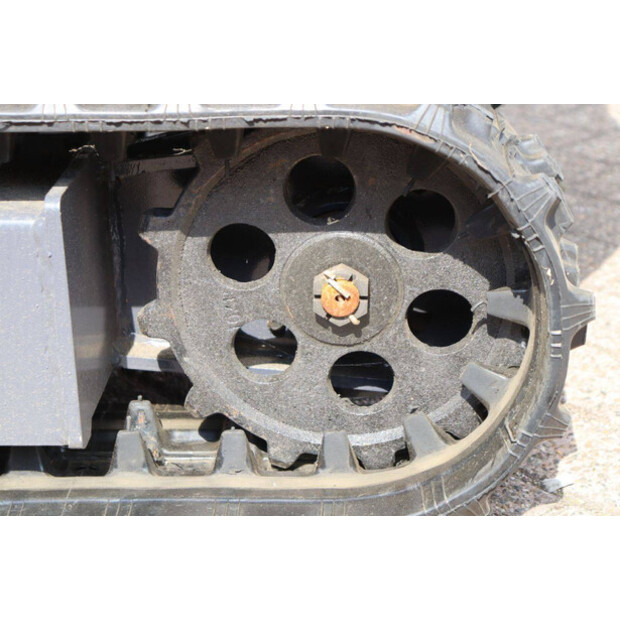 2025 Infront YFE12-43096871