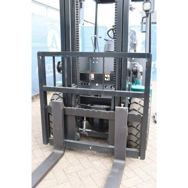 2025 LTMG FD40-43096997