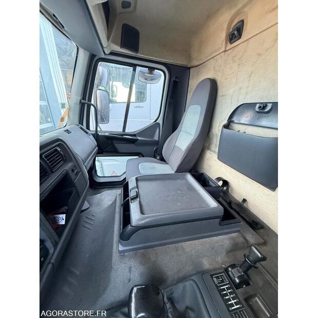 2006 رينو PREMIUM-43112655