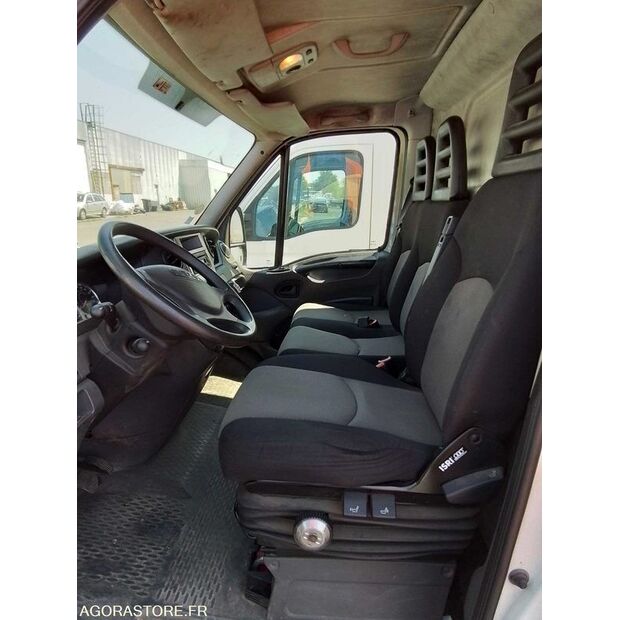 2010 Iveco 35C15-43112746