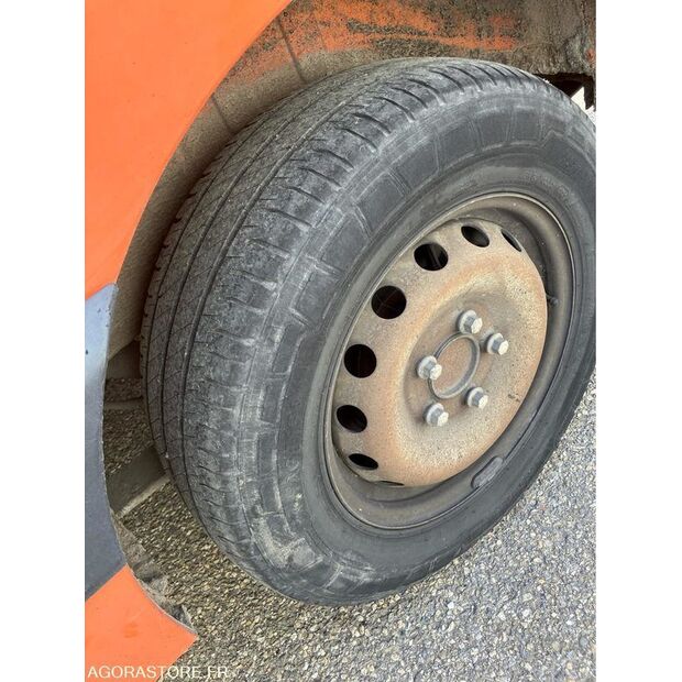 2010 Renault Master-43112833