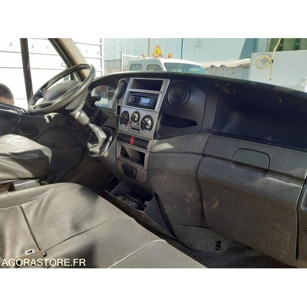 2010 Iveco 35S13-43113161