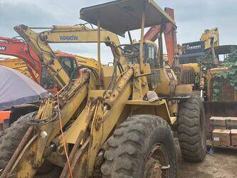 Image for WHEEL LOADERS 2015 Caterpillar 910