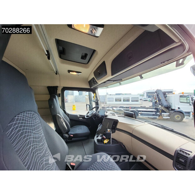 2022 Mercedes-Benz Actros 2745-43113440