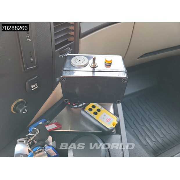 2022 Mercedes-Benz Actros 2745-43113443