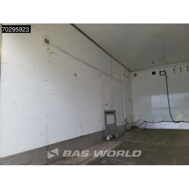 2017 مرسيدس بنز Atego 1330-43113648