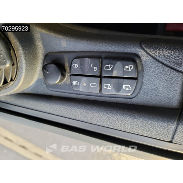 2017 مرسيدس بنز Atego 1330-43113664