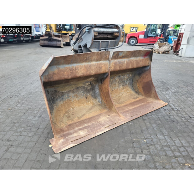 2015 كوماتسو PC360LC-10-43113781