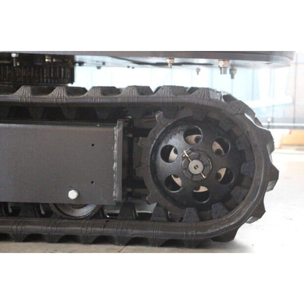 2025 DW XT-18U-43113922