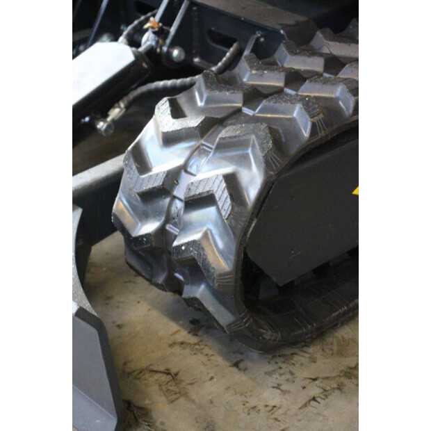 2025 DW XT-18U-43113923