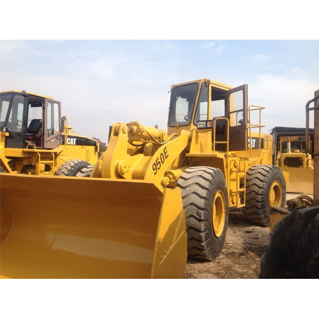 2017 كاتربيلر 950E-43113980