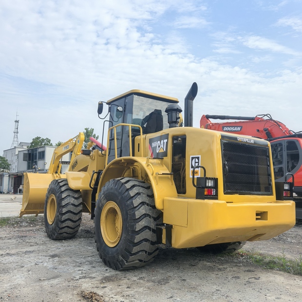 2024 Caterpillar 966H-43114039