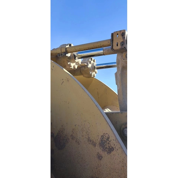 2010 كاتربيلر 980G-43114057