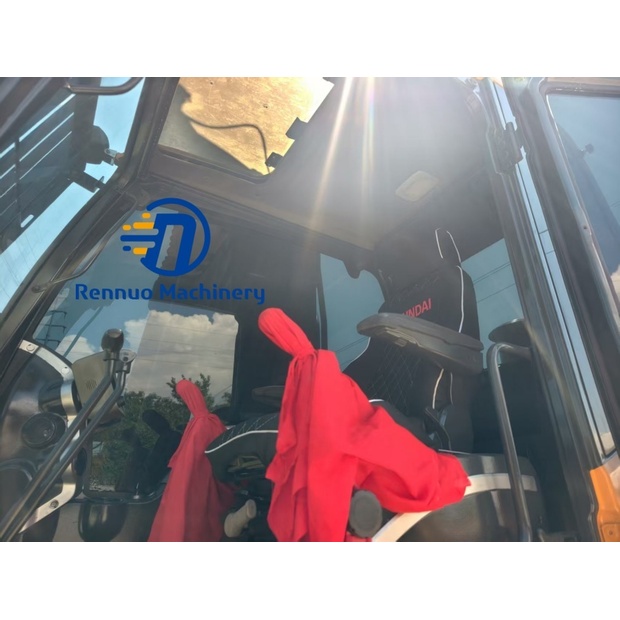 2023 هيونداي 305LC-9T-43114089