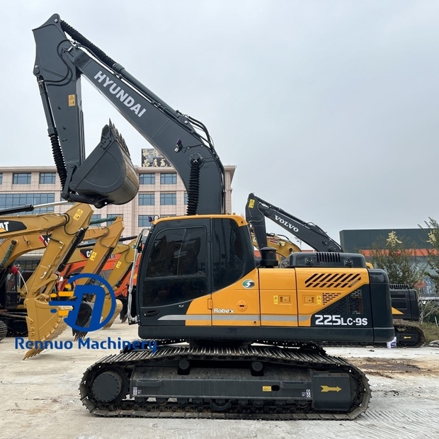2024 هيونداي 225LC-9s-43114090