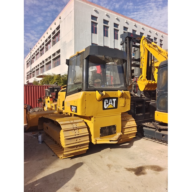 2020 كاتربيلر D3K-43114106