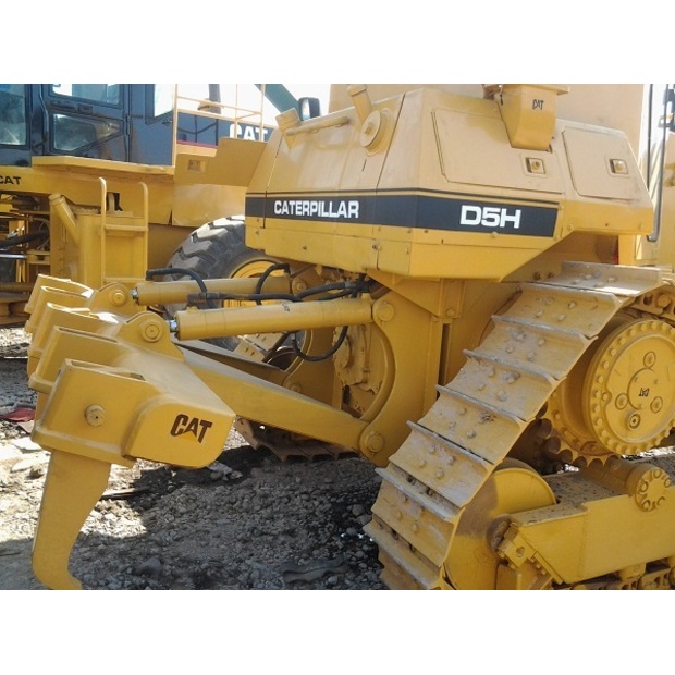 2021 كاتربيلر D5H-43114278