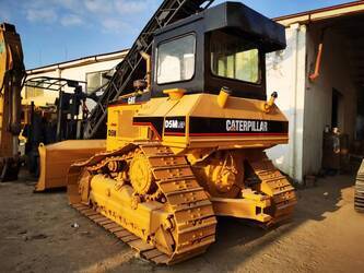 صورة ل جرارات 2023 كاتربيلر D5M