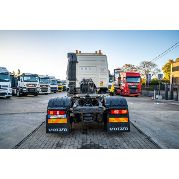 2015 فولفو FMX 460-43114842