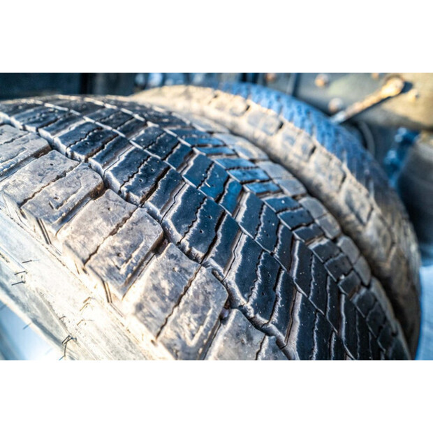 2015 فولفو FMX 460-43114856