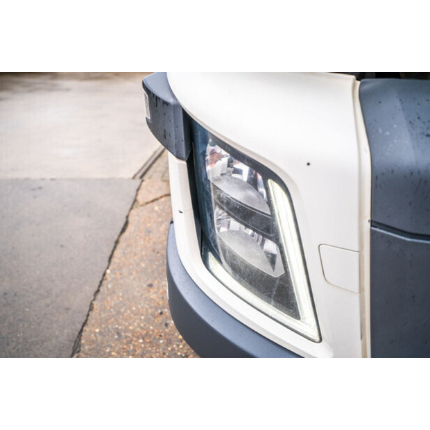 2016 فولفو FMX 460-43114883