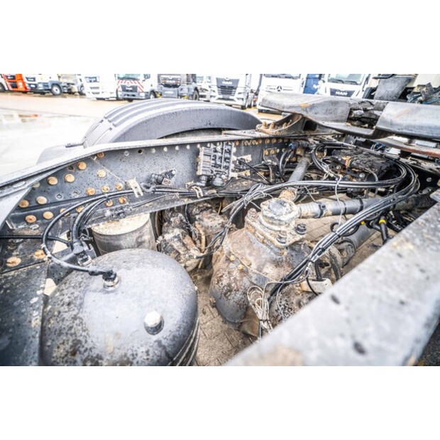 2016 فولفو FMX 460-43114886