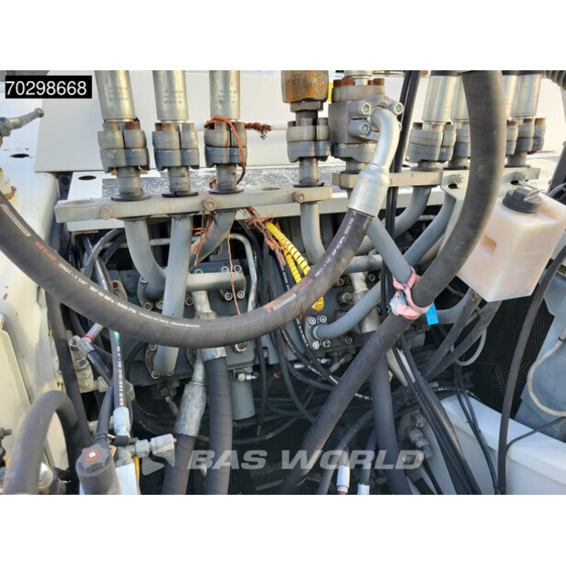 2008 ليبهير R954C-43115368