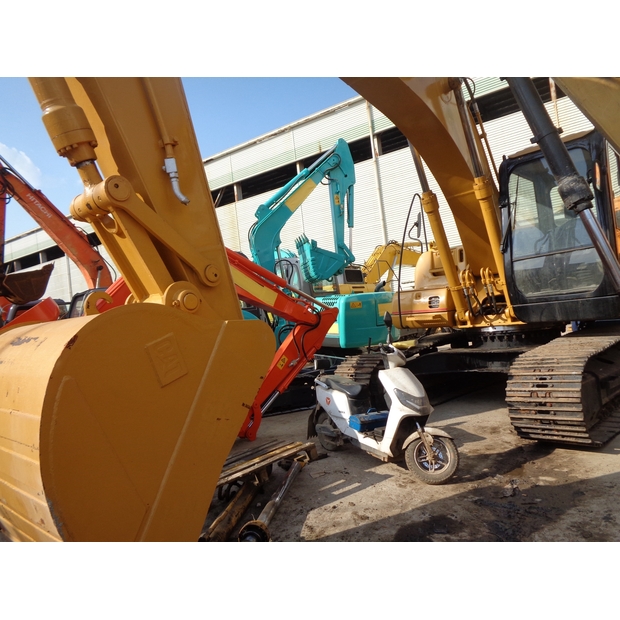 2019 Caterpillar 320CL-43115621