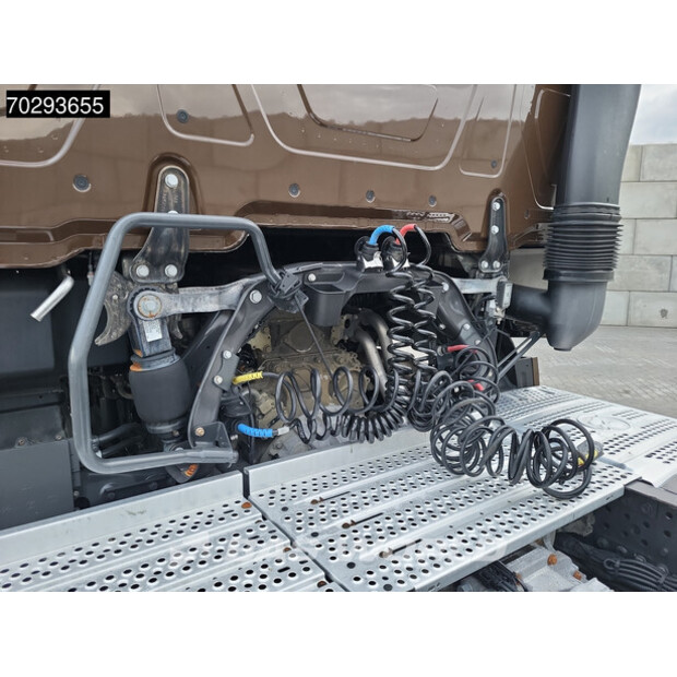 2023 Mercedes-Benz Actros 1848-43116233