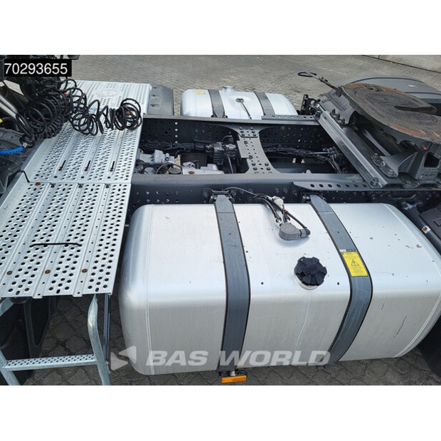 2023 Mercedes-Benz Actros 1848-43116234