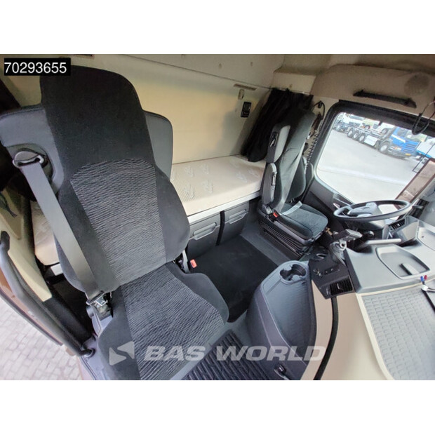 2023 Mercedes-Benz Actros 1848-43116246