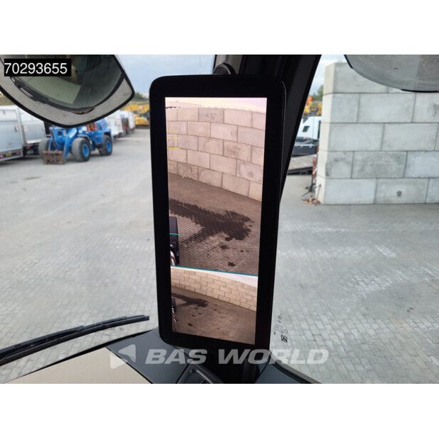 2023 Mercedes-Benz Actros 1848-43116248